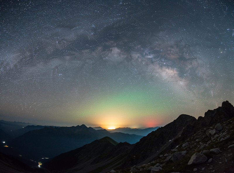 Computer screen showing astrophotography stacking software with nebula image being processed