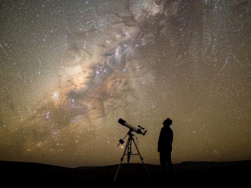Deep Sky Objects: The Complete Amateur Astronomer Guide