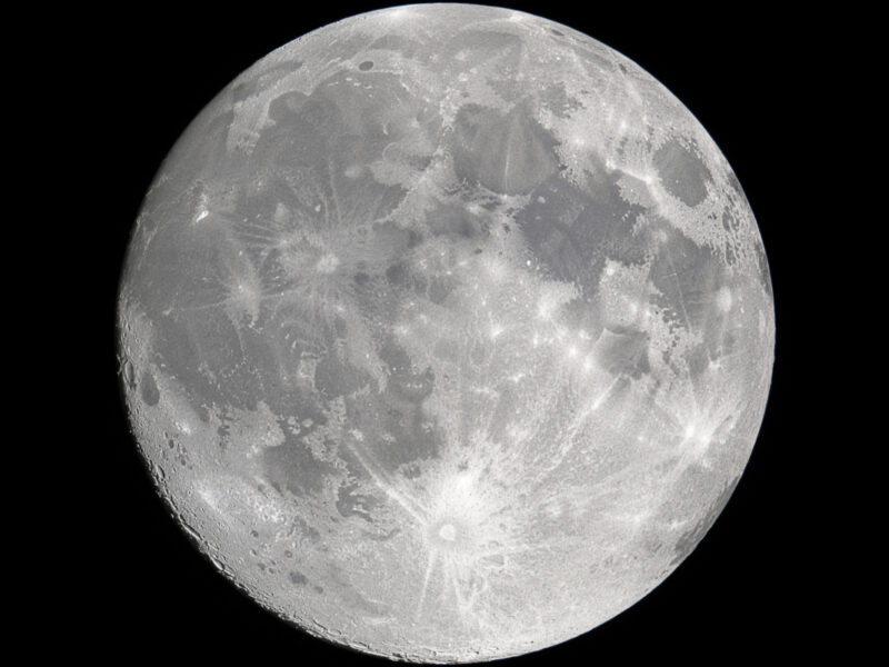 Moon Observation Guide: Best Features Through Your Telescope