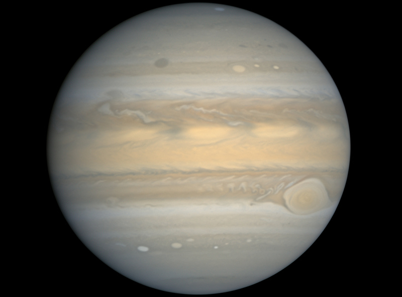Saturn atmospheric banding through color filter