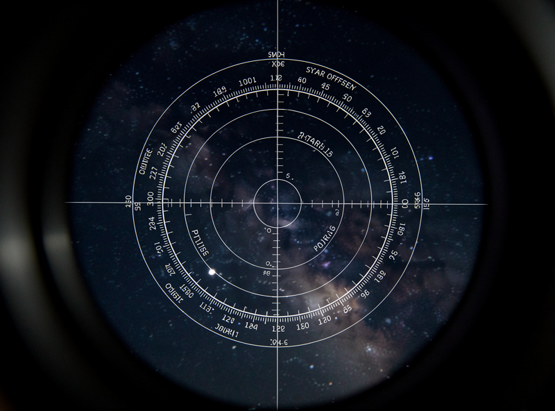 Polar scope reticle showing Polaris alignment position for star tracker setup